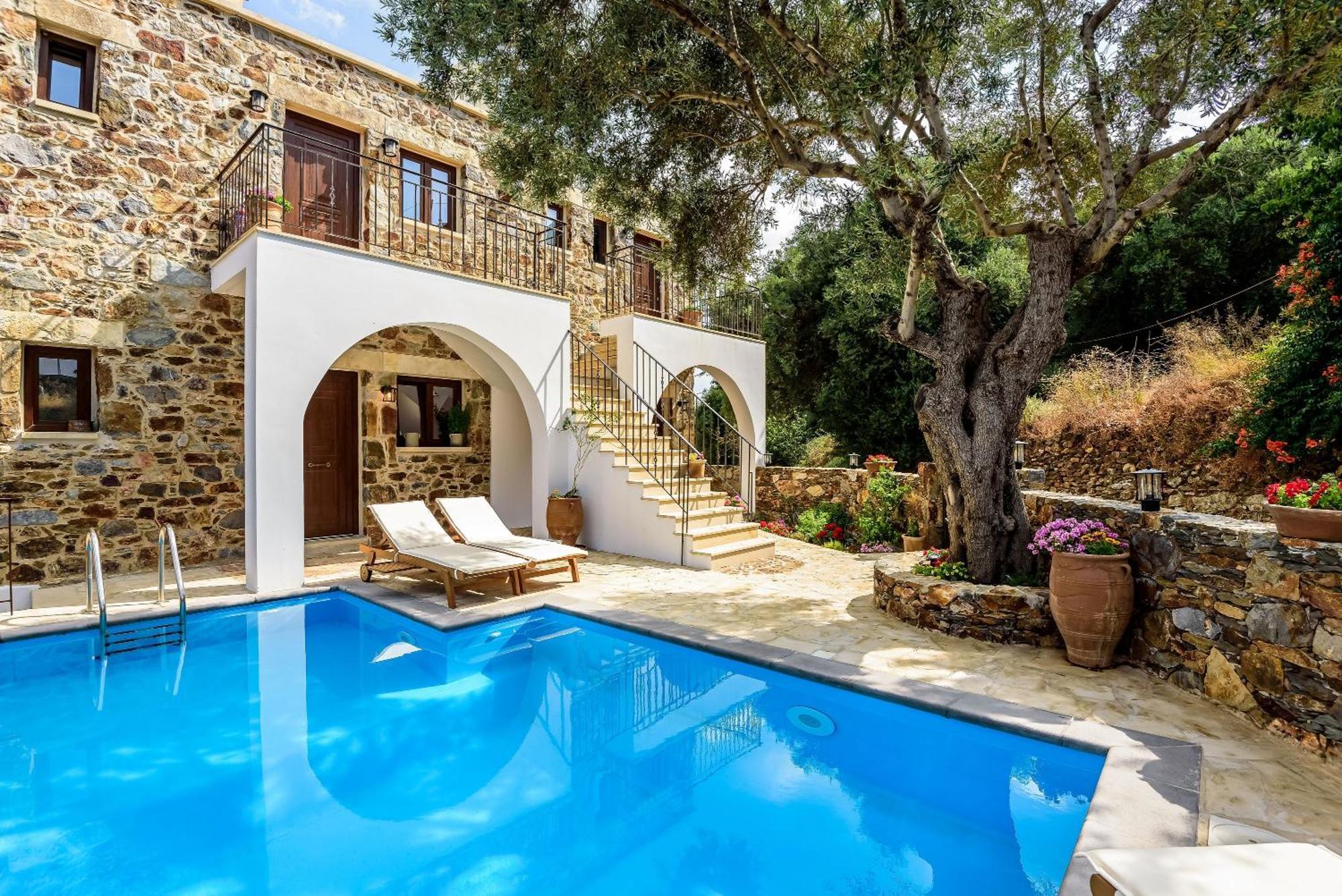 Minos Country Living Apartments Agriles Exterior foto