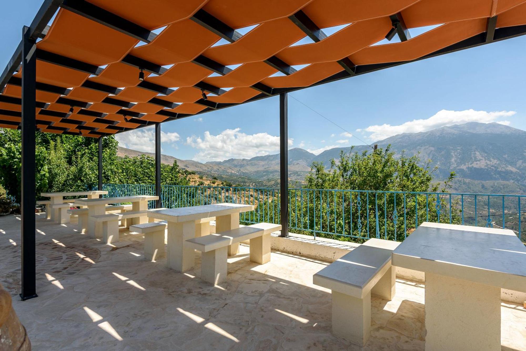 Minos Country Living Apartments Agriles Exterior foto