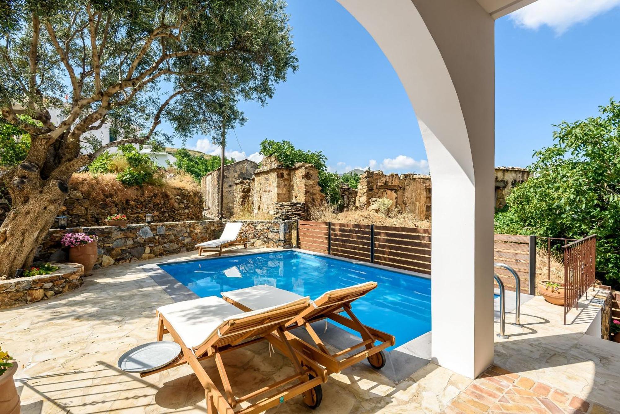 Minos Country Living Apartments Agriles Exterior foto
